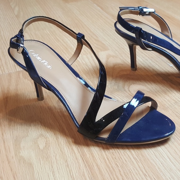 Calvin Klein Shoes - Calvin Klein Lorren strappy sandal